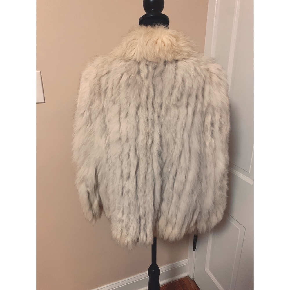 Cream Faux Fur Jacket - Women's Cozy Coat - Picture 5 of 12